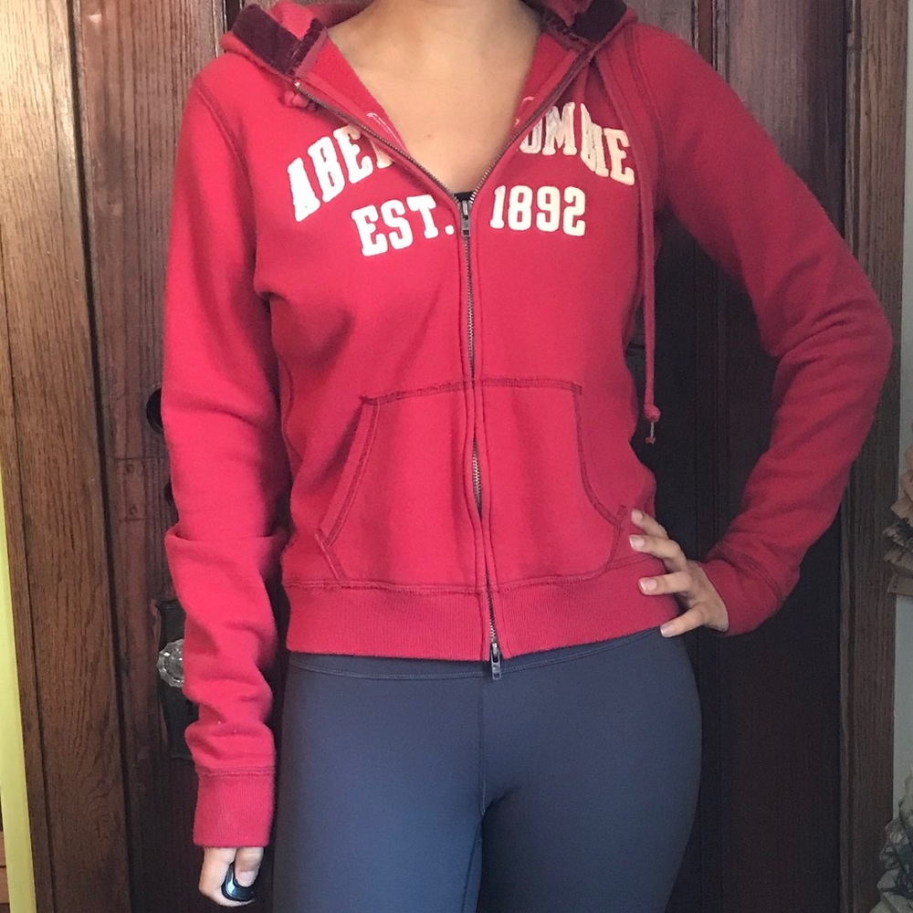 XL Abercrombie & Fitch red hoodie- fits like a M